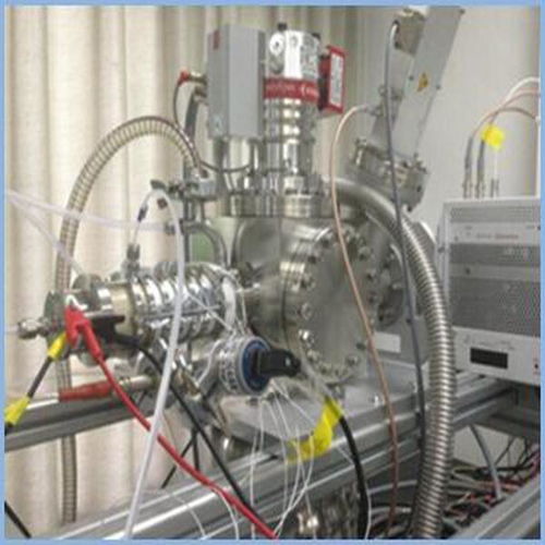 基于四級桿的離子質量分離與檢測器及其配套設備